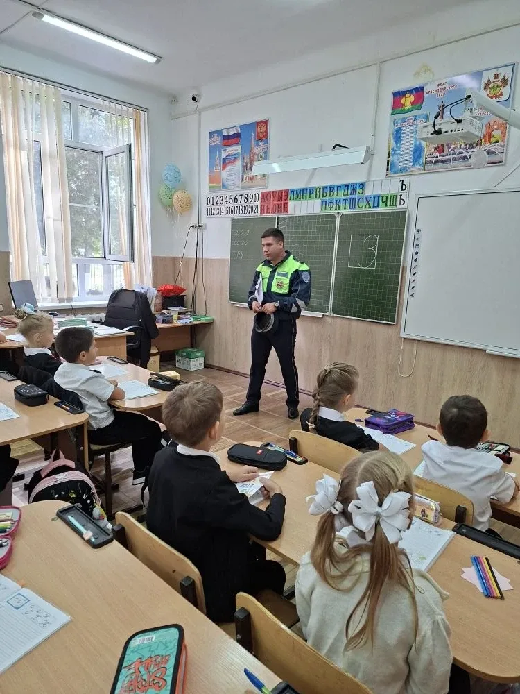 В преддверии летних каникул сотрудниками госавтоинспекции были проведены профилактические мероприяти