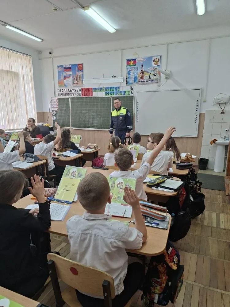 В преддверии летних каникул сотрудниками госавтоинспекции были проведены профилактические мероприяти