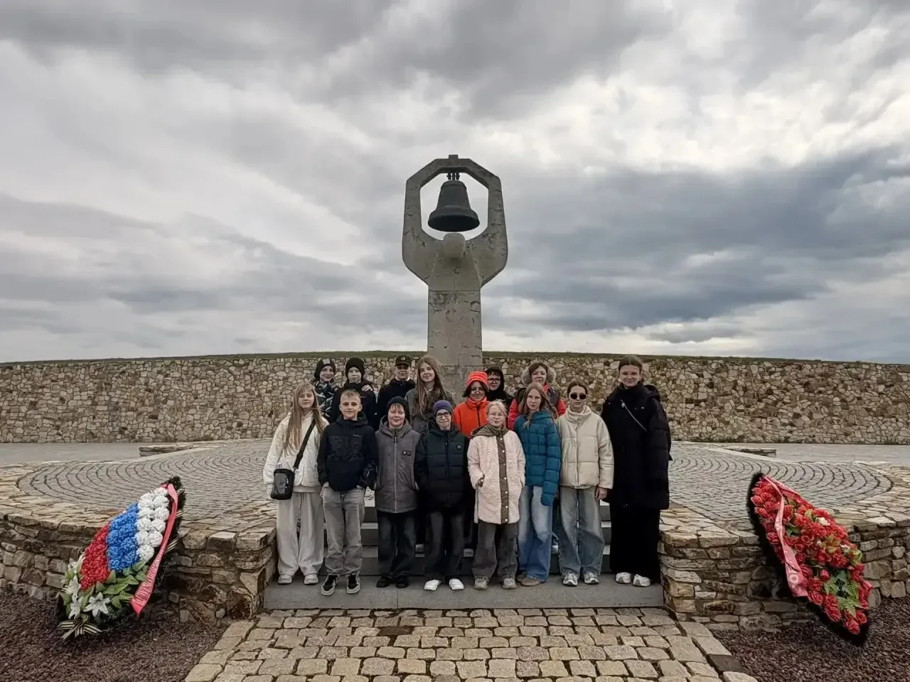 ✨ Путешествие в историю: наш 5В класс в Волгограде! ✨🚌  На днях наш класс отправился в невероятную э