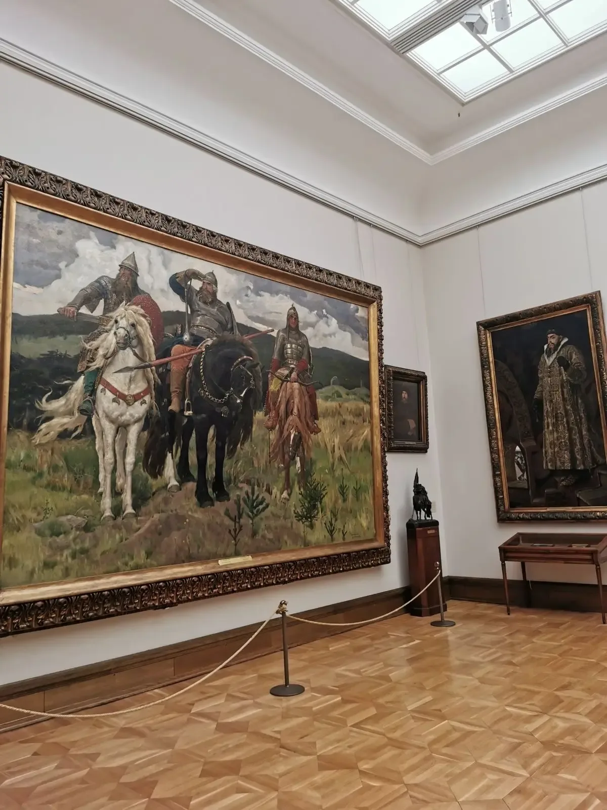 🏛️ 18 мая — Международный день музеев! ✨  Поздравляем всех, кто хранит и открывает для нас сокровища
