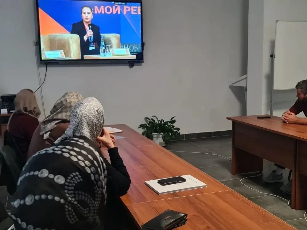 В рамках конференции «ГИА–2026» прошло Единое республиканское родительское собрание «Мой ребёнок — в
