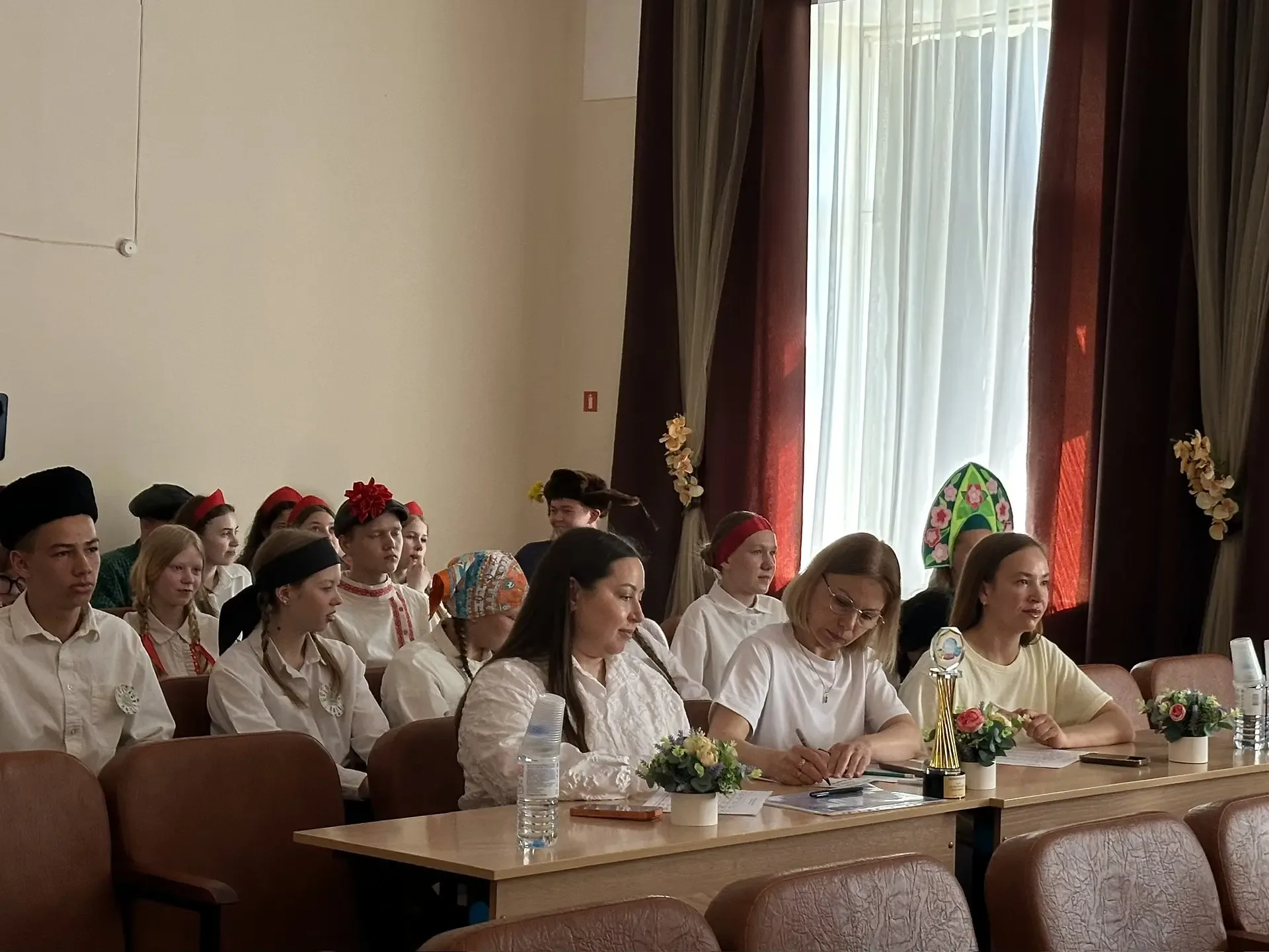 15 мая в Талицкой ДШИ состоялась яркая и незабываемая муниципальная игра КВН, посвящённая Году единс
