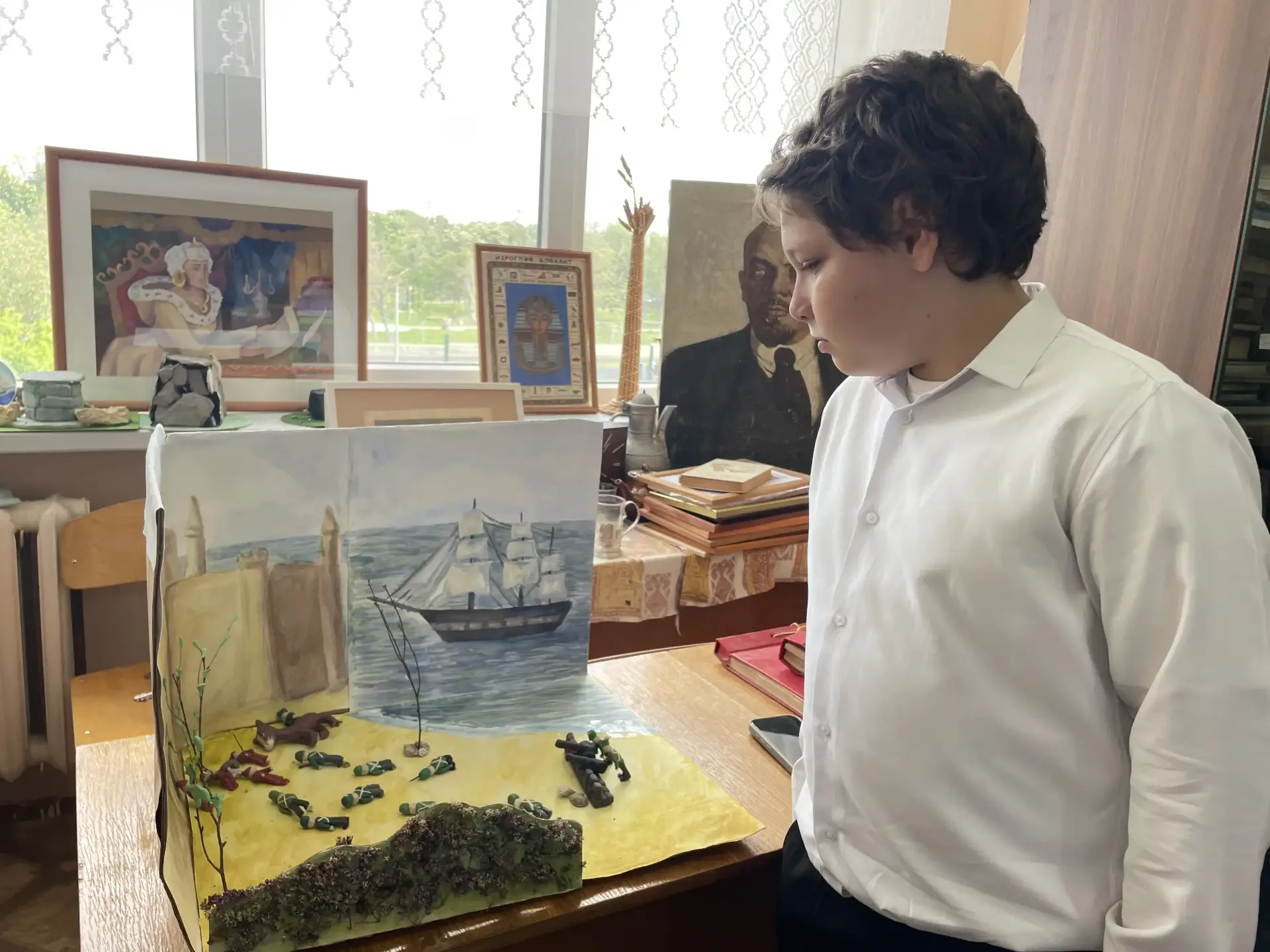 🎉 День музеев в нашей школе: погружение в историю!  Сегодня, 18 мая, в Международный день музеев, в 