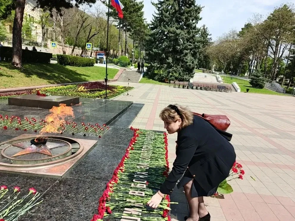 СЛАВА ЮНАРМЕЙЦАМ! 🕯️🇷🇺  Дорогие друзья! Подошла к концу мемориальная неделя, посвященная великому Дн