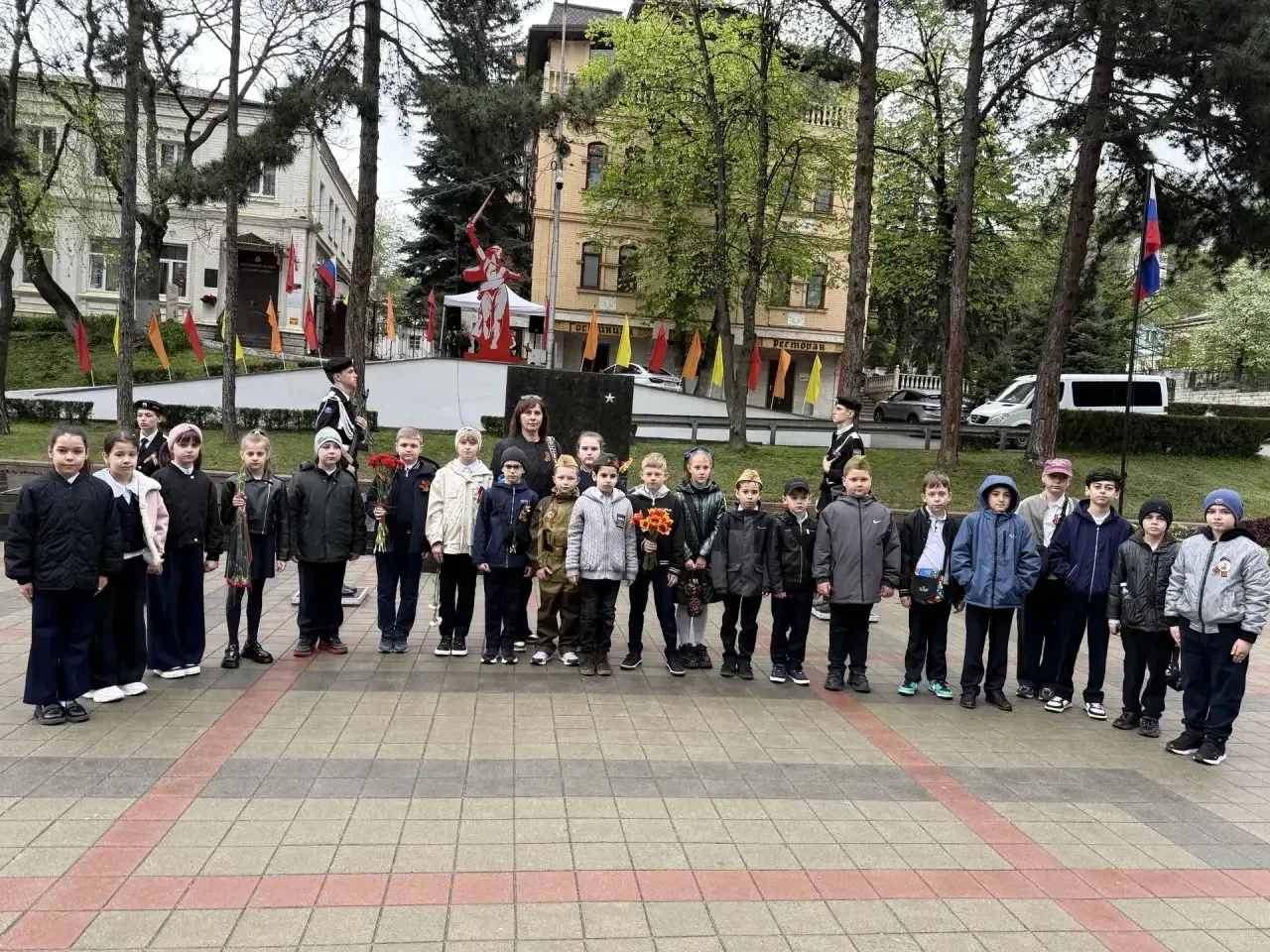 СЛАВА ЮНАРМЕЙЦАМ! 🕯️🇷🇺  Дорогие друзья! Подошла к концу мемориальная неделя, посвященная великому Дн