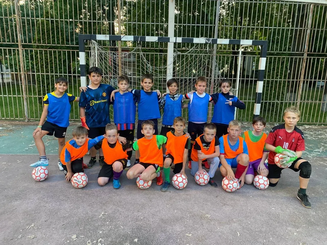 ⚽️🔥 День футбольного самоуправления — это было нечто! 🔥⚽️Сегодня наша школа превратилась в настоящий