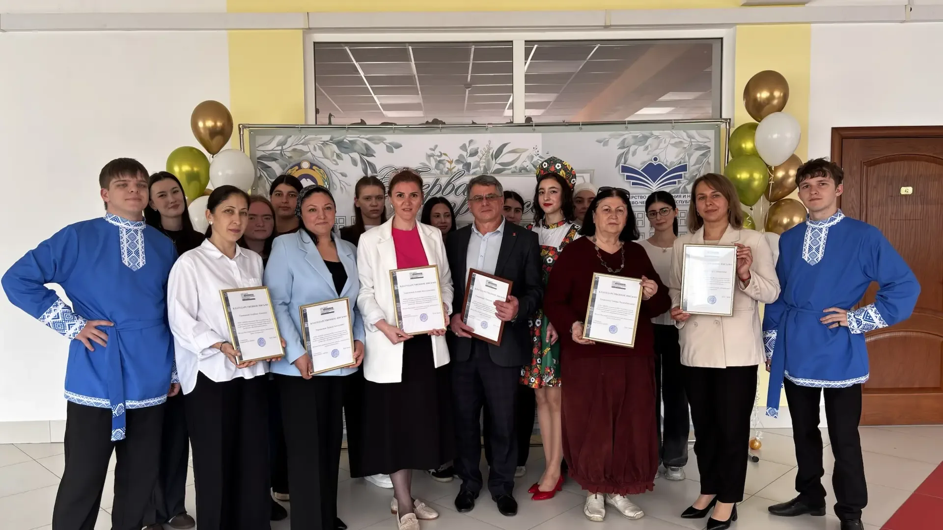 🏆 Гордость за наших учеников и педагогов!  Сегодня на базе КЧРГБУ «Центр выявления и развития одарен