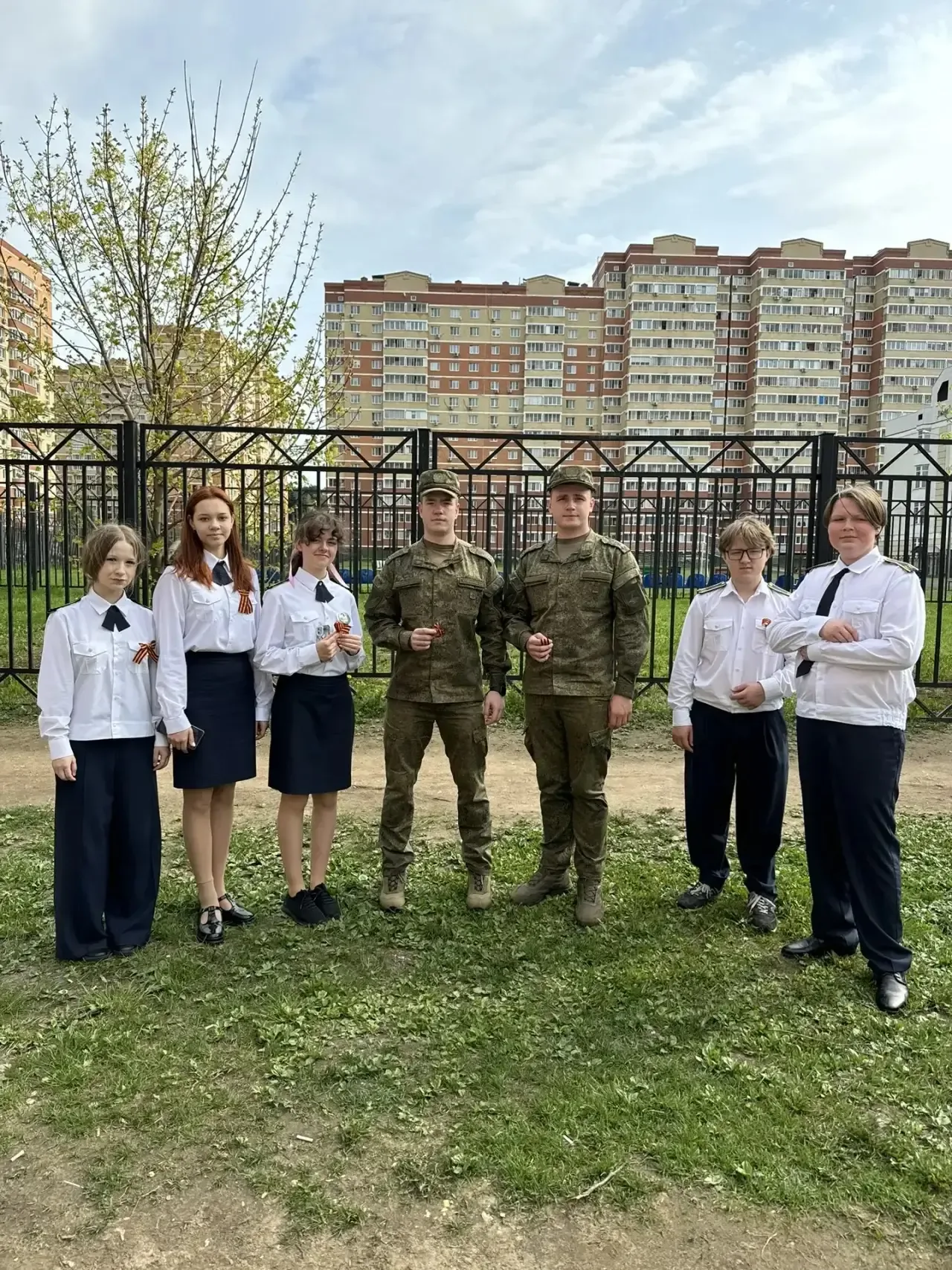 Акция «Георгиевская ленточка» в #школа17  #9Мая #помнимгордимся