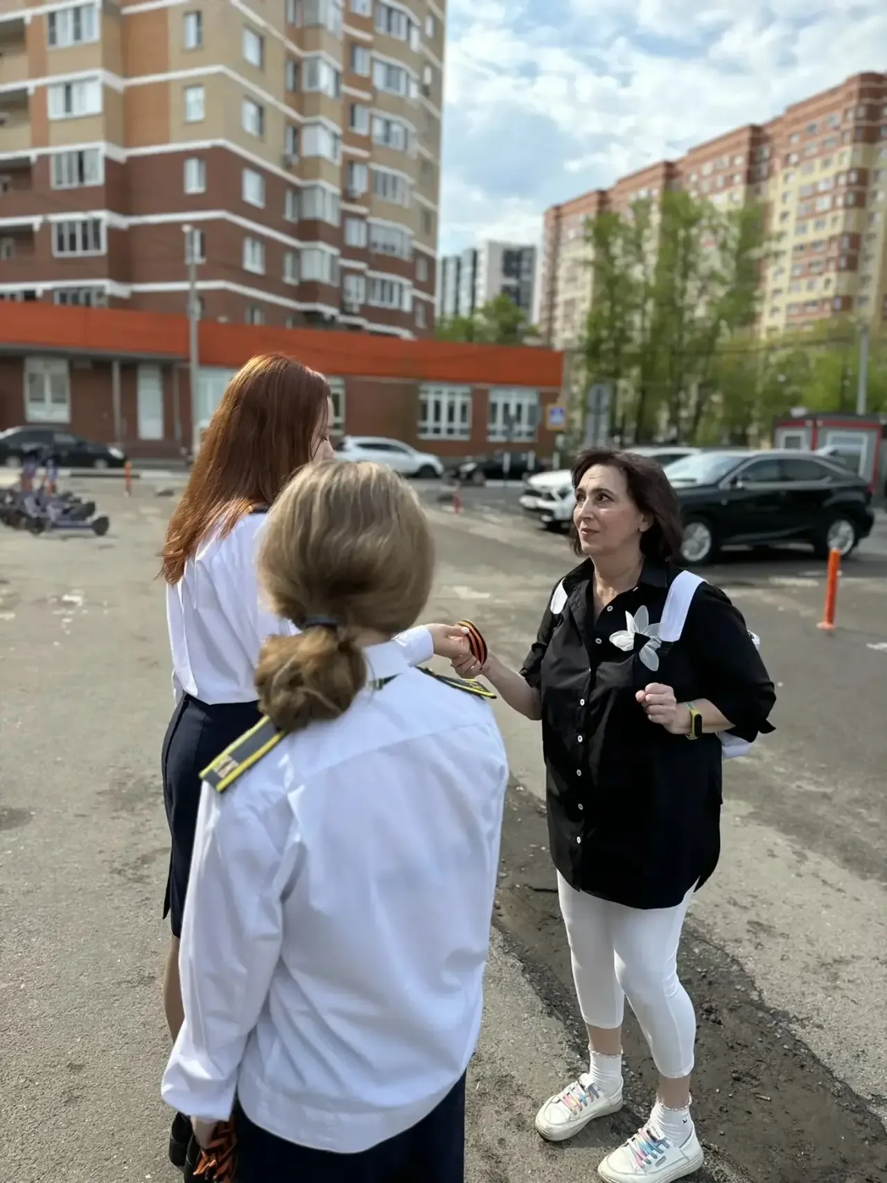 Акция «Георгиевская ленточка» в #школа17  #9Мая #помнимгордимся
