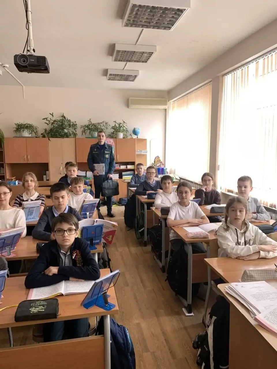 ❗️Безопасные праздники ❗️Уроки пожарной безопасности❗️29 апреля в нашей гимназии прошли важные профи