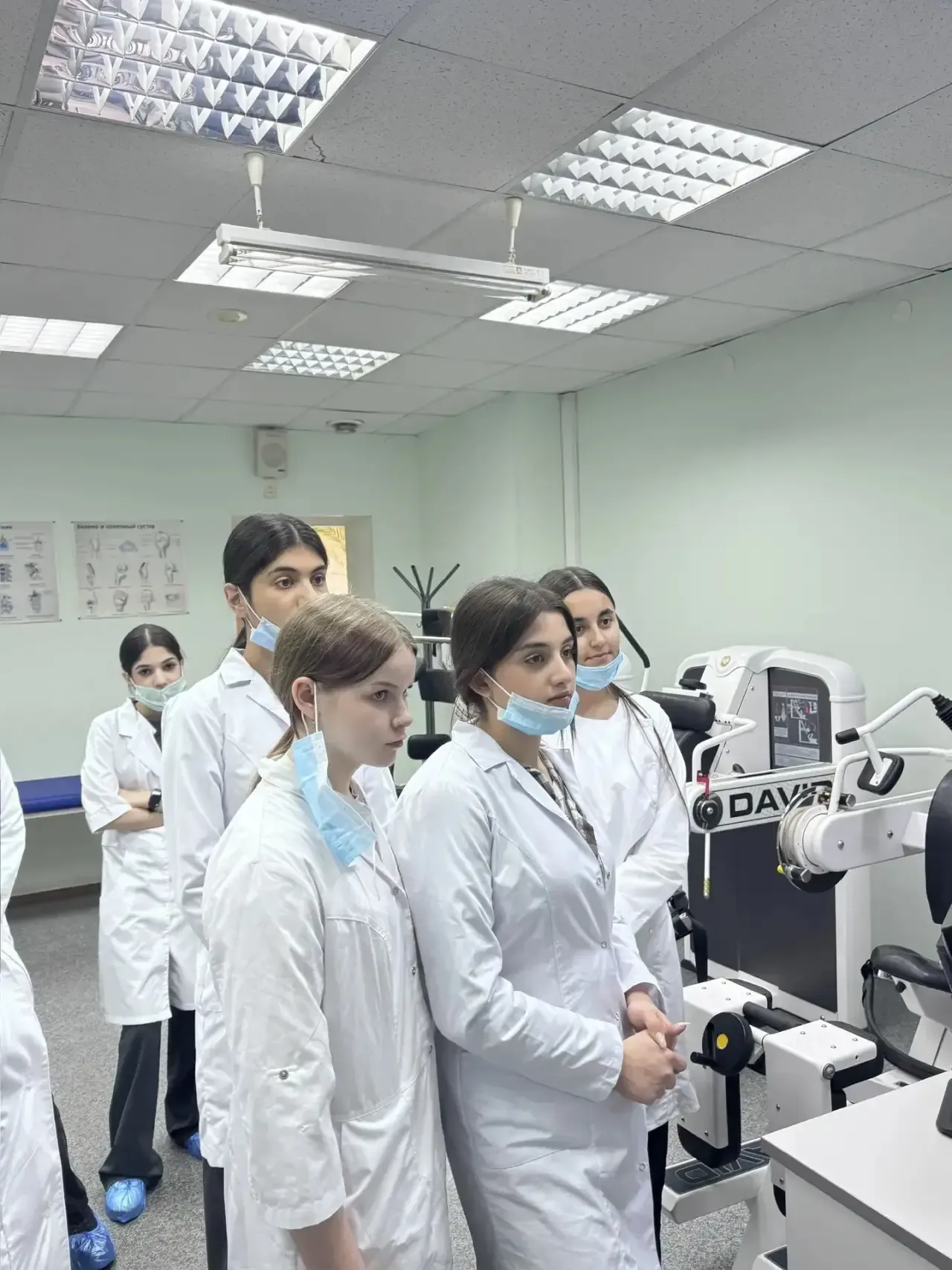 📣Сегодня наши юные медики из числа учащихся 8 «Г» класса совместно с куратором проекта «Школа-коллед