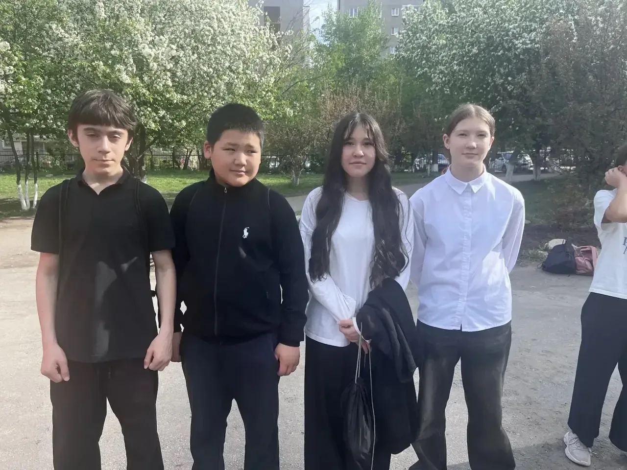 📣Наши учащиеся приняли участие в районном конкурсе "Безопасное колесо" и завоевали второе место! 🥈  