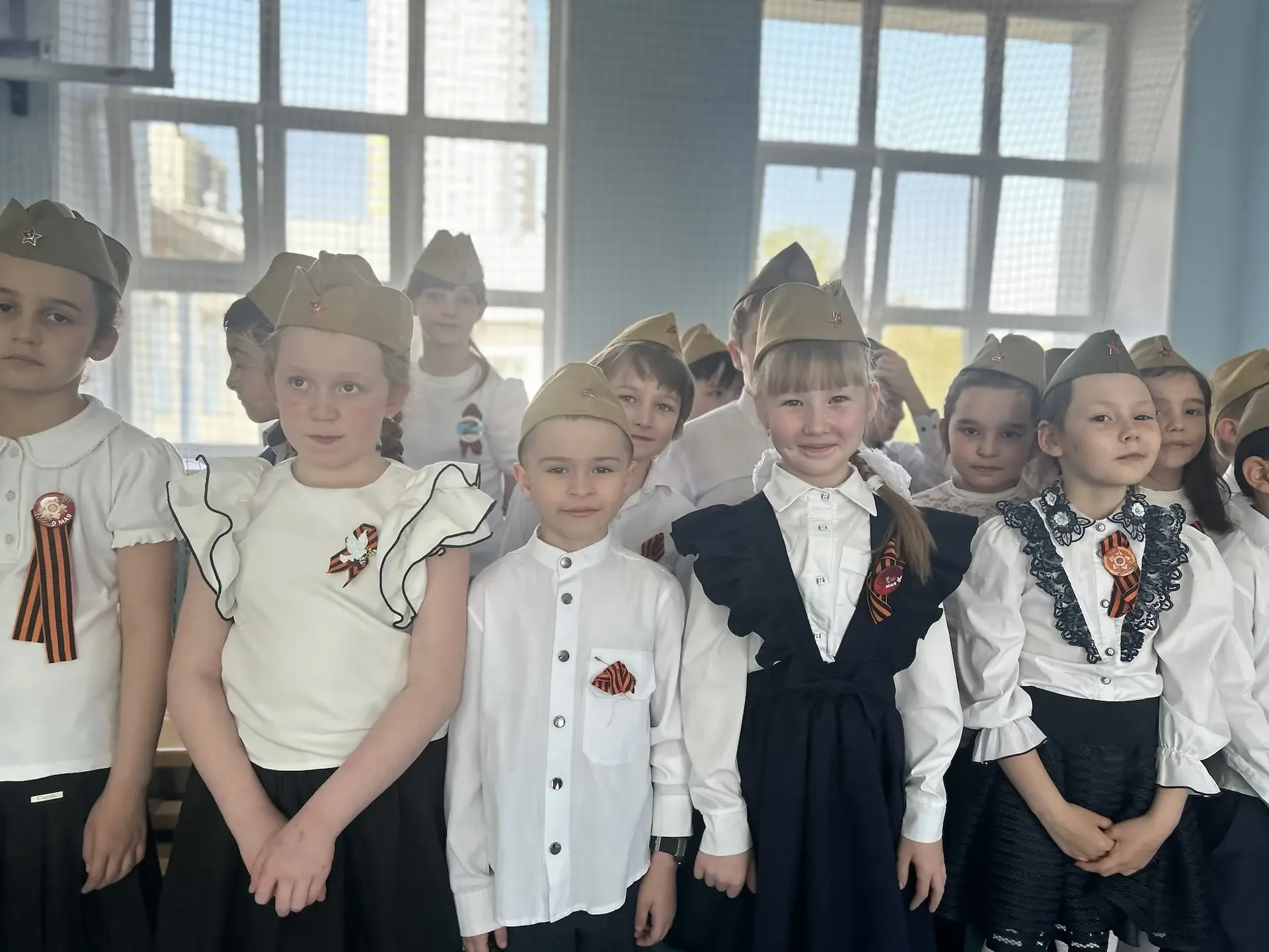 📣В начальных классах прошёл конкурс, посвящённый 81-летию Победы в Великой Отечественной войне!  Все