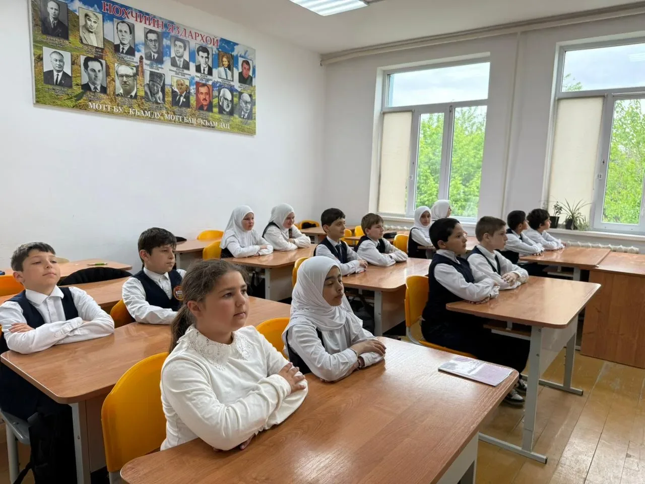 В нашей школе прошёл увлекательный урок под руководством Джанмурзаевой Х.М., посвящённый 225-летию с