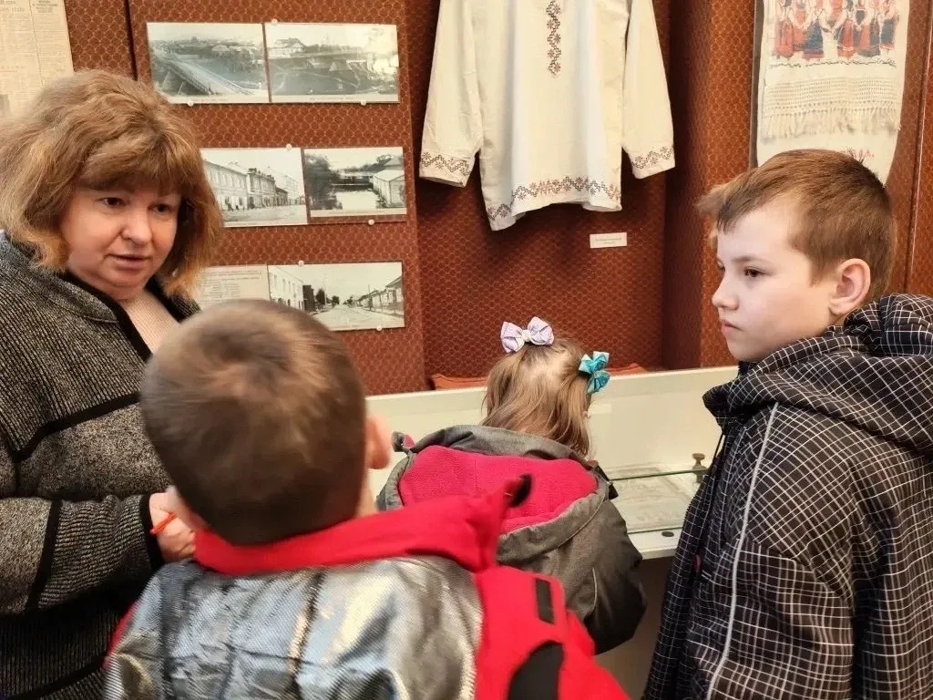 🇷🇺Погружение в историю родного города  🏡14 мая в Демидовском детском доме прошел особенный классный 