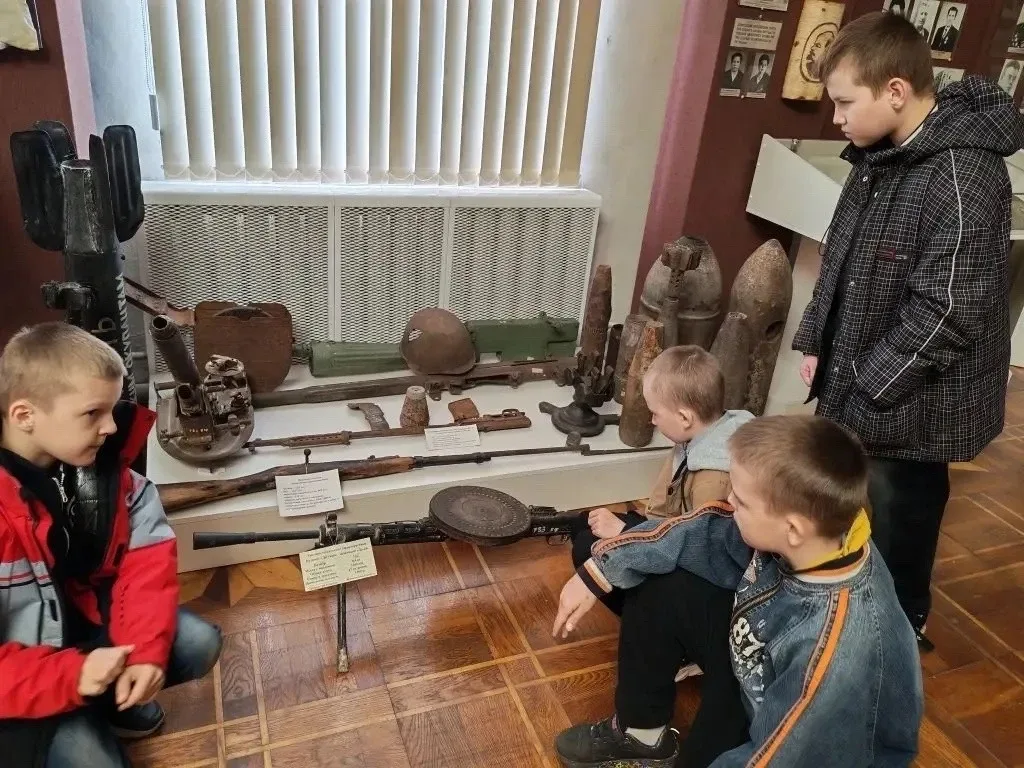 🇷🇺Погружение в историю родного города  🏡14 мая в Демидовском детском доме прошел особенный классный 