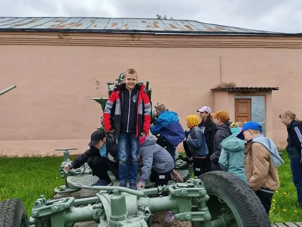 🇷🇺Погружение в историю родного города  🏡14 мая в Демидовском детском доме прошел особенный классный 