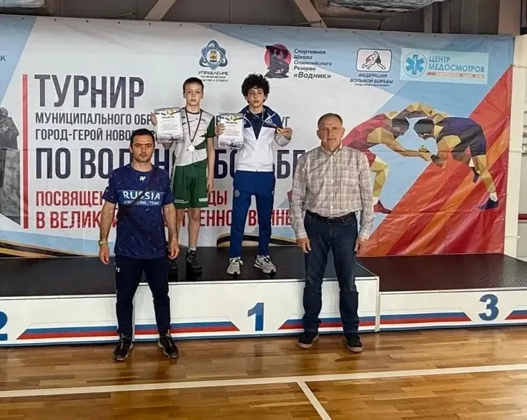✨Поздравляем чемпиона!  🤼В минувшие выходные Серкин Константин, ученик 6 «А» класса, занял 2 место в