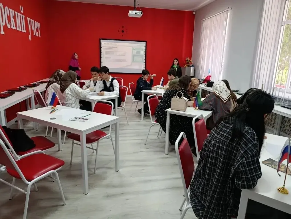 15 мая состоялся День  открытых дверей в Колледже инновационных технологий. Наши выпускники посетили