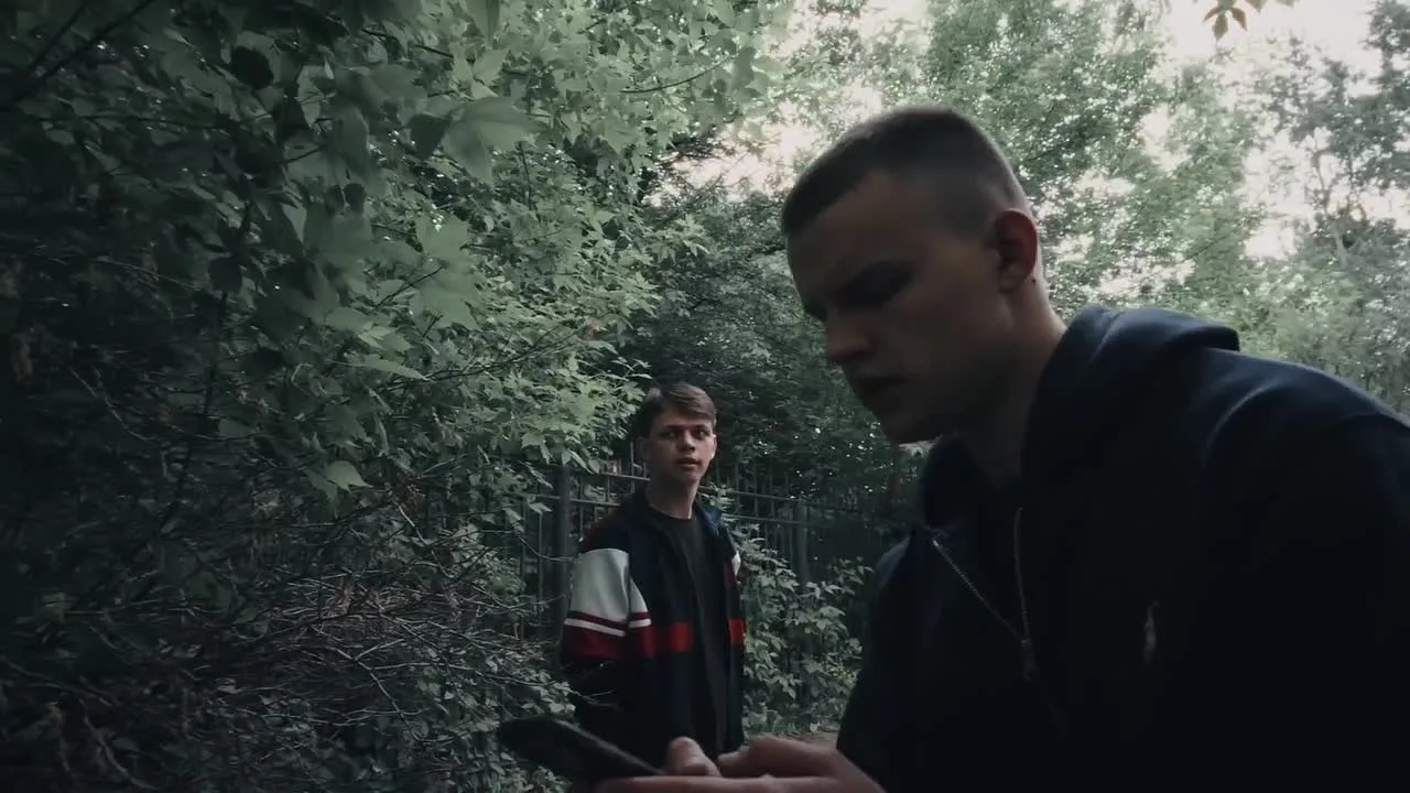 Видео