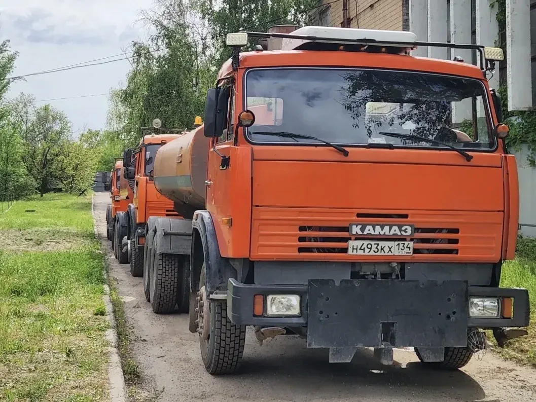 «Концессии водоснабжения» вывели на линию дополнительные автоцистерны для подвоза воды   Еще 4 допол