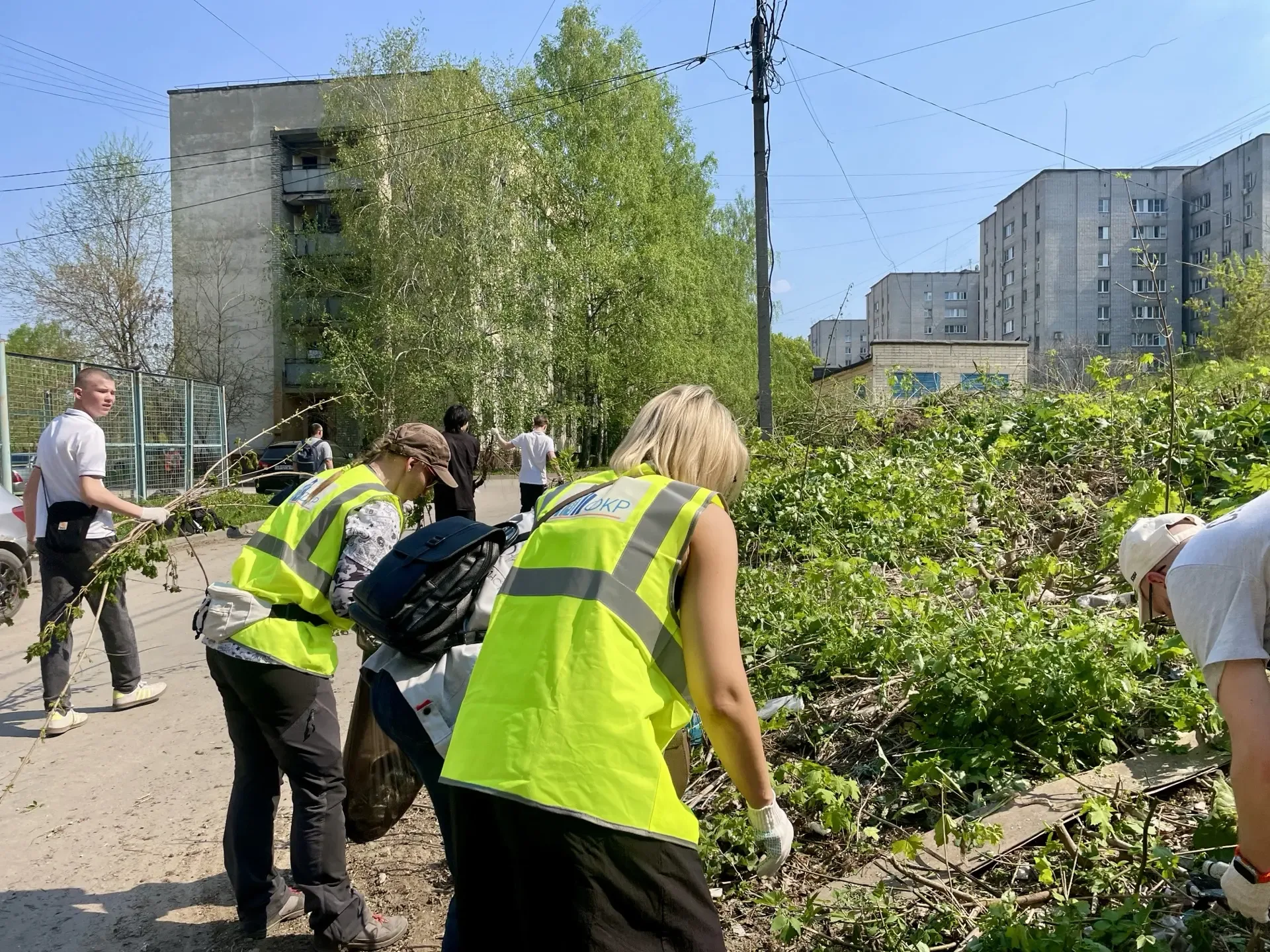 ФКР Липецкой области присоединился к акции «Чистый четверг» 🧤♻️   Сотрудники Фонда вместе с генераль