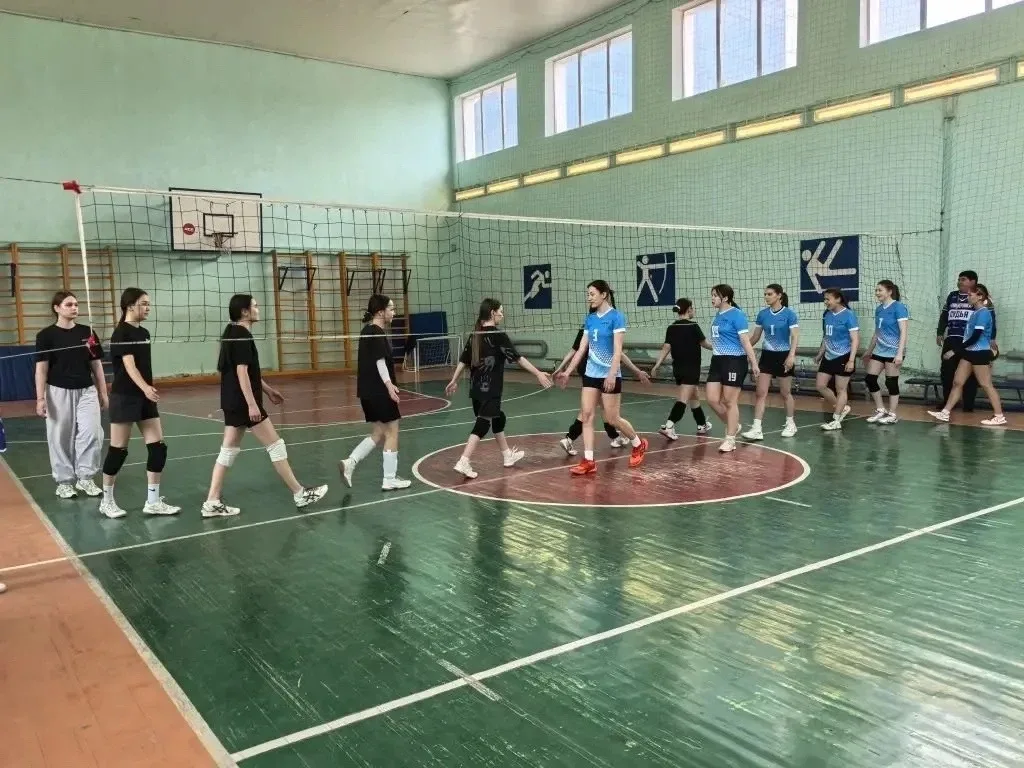 🥉 Команда АГПК — бронзовые призеры «УниверЛиги Регионов» по волейболу!   С 4 по 8 мая в спортивном з