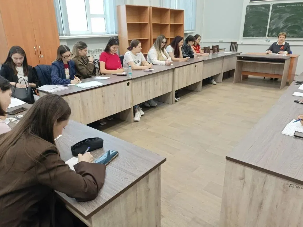 👥Будущие психологи Донского государственного технического университета познакомились с важной темой.