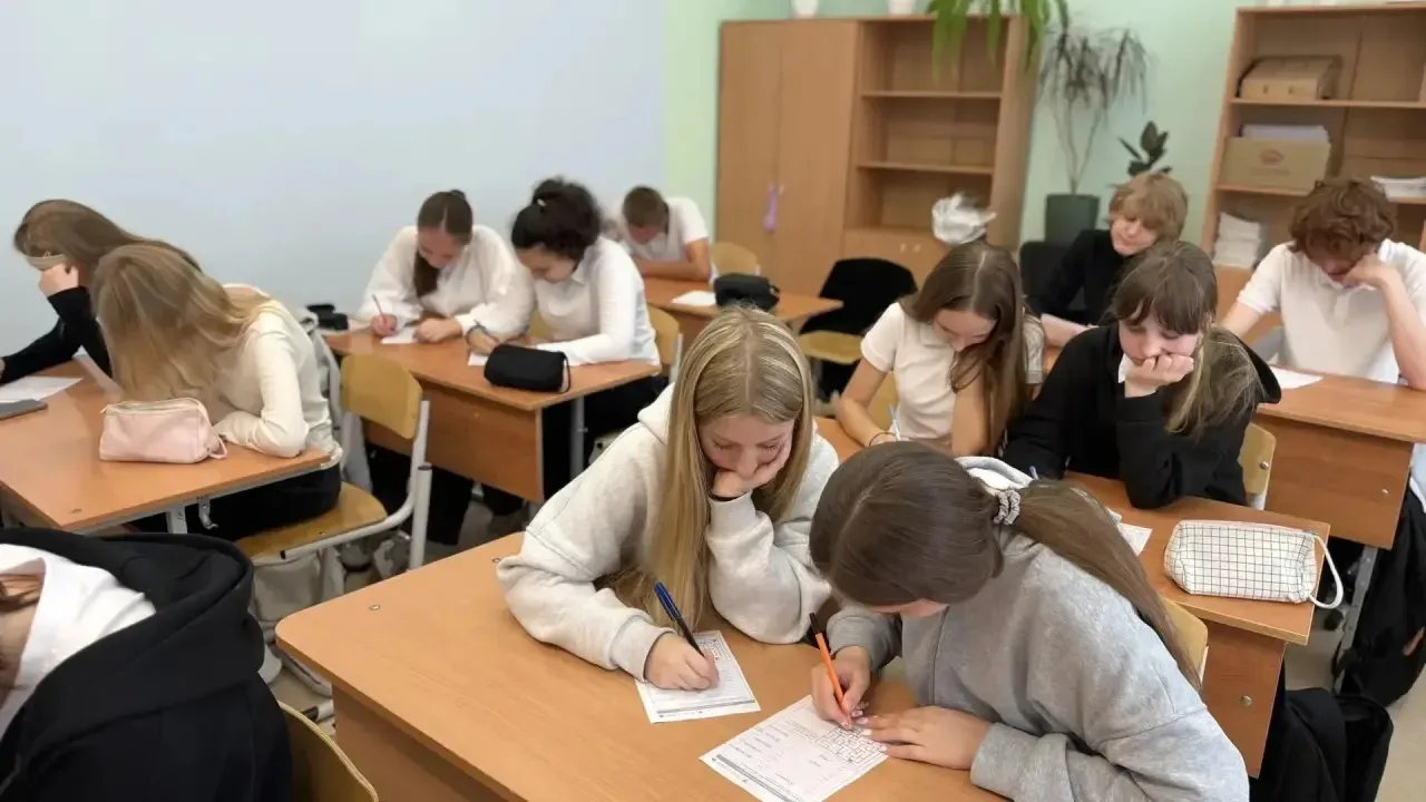 📚 Классные часы на тему противодействия терроризму: безопасность начинается с нас  Во всех параллеля