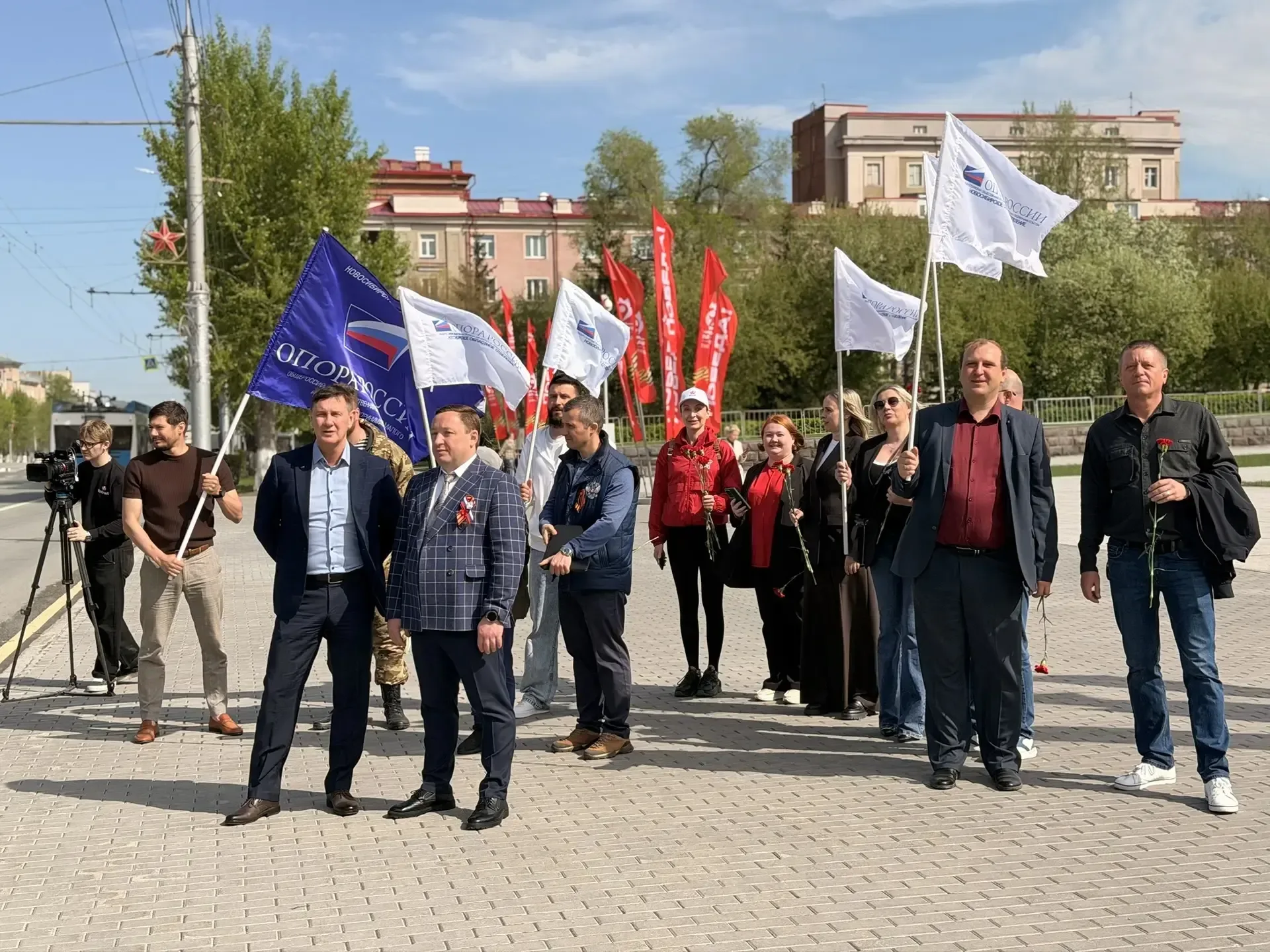 От Владивостока до Донецка: колонна автопробега «Одна Родина – одна семья» прибыла в столицу Сибири 