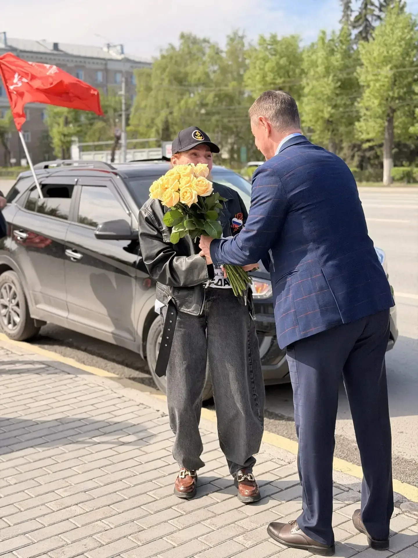 От Владивостока до Донецка: колонна автопробега «Одна Родина – одна семья» прибыла в столицу Сибири 
