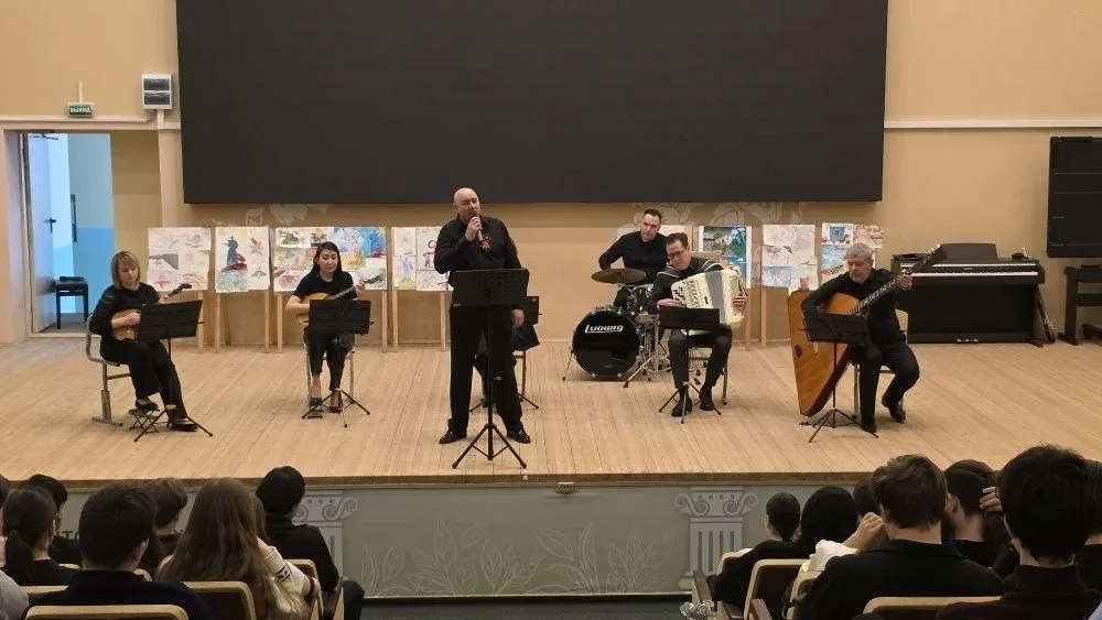 🎵 Великая история в каждой ноте! Сегодня, 13.05.2026 г. нашей школе состоялось чудесное событие.   К