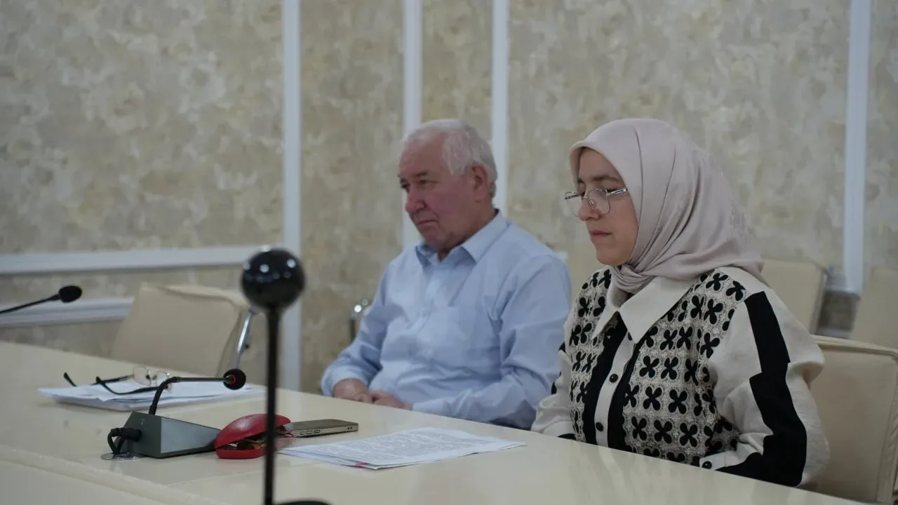 В Хасавюрте обсудили вопросы безопасности дорожного движения  ❎21 мая в конференц-зале мэрии Хасавюр