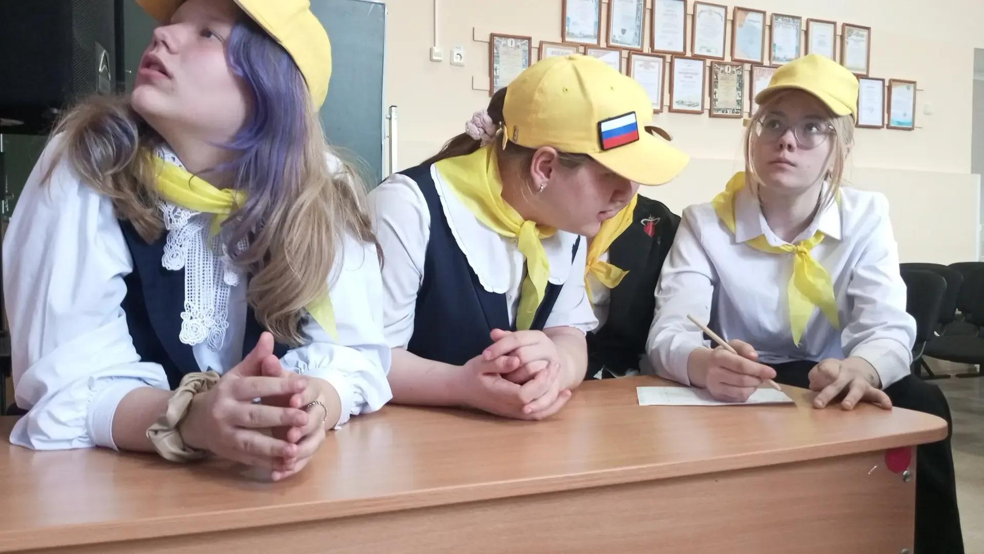 🌍В рамках деятельности Движения Первых участвуем во всероссийской акции «Вместе в будущее». 📚19 мая 