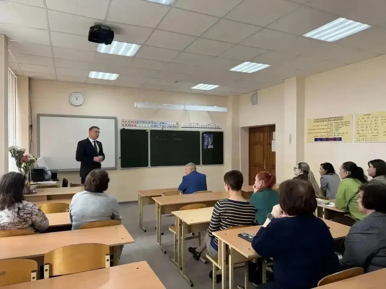 Дорогие земляки! Обращаюсь к каждому из вас.   Всю эту неделю я провел в поездках по 70 округу — общ