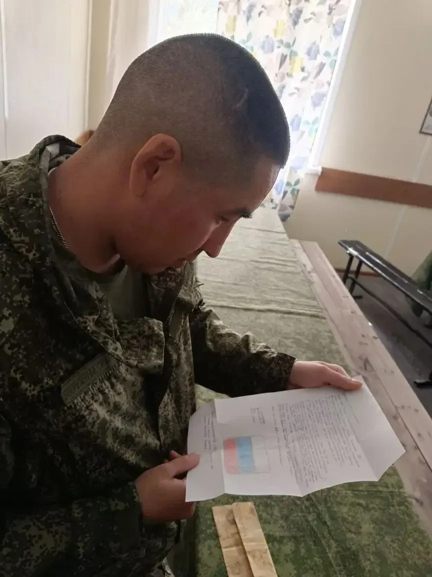 09.05.2026 Ружин Константин Иванович, педагог-организатор ОБЗР нашей школы, участник СВО, член регио