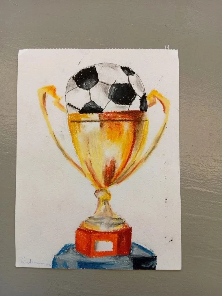 Юные таланты забили гол в искусство ⚽  В нашей школе прошел яркий творческий фестиваль рисунков на ф