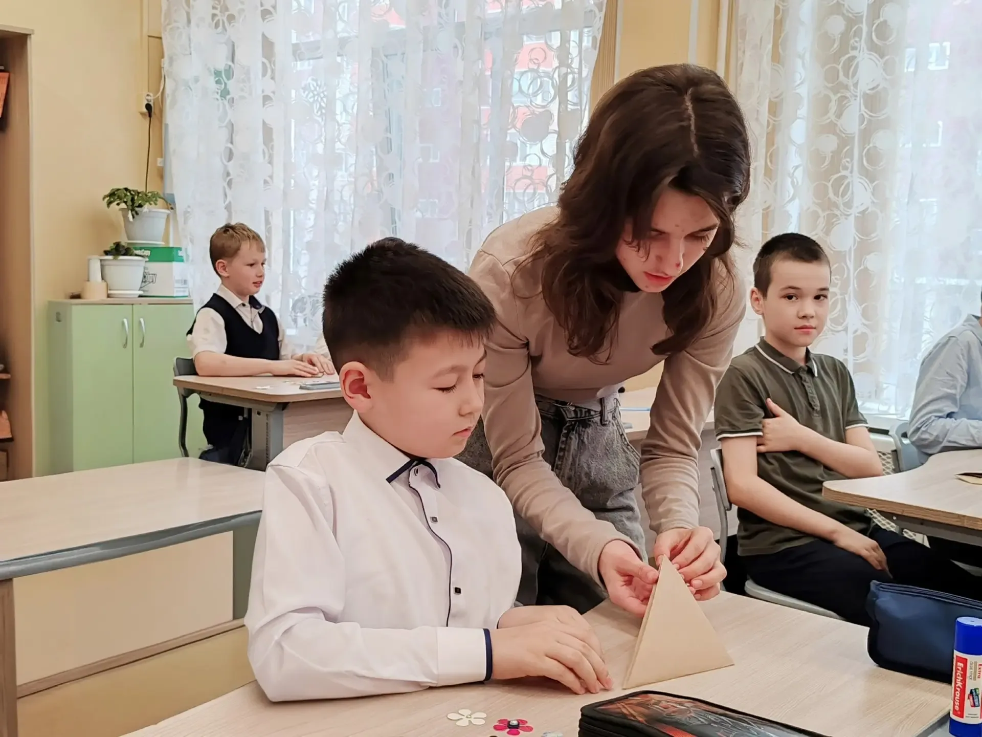 🎖 Неделя памяти: мы вместе храним историю!   В нашей школе прошла череда значимых и трогательных мер