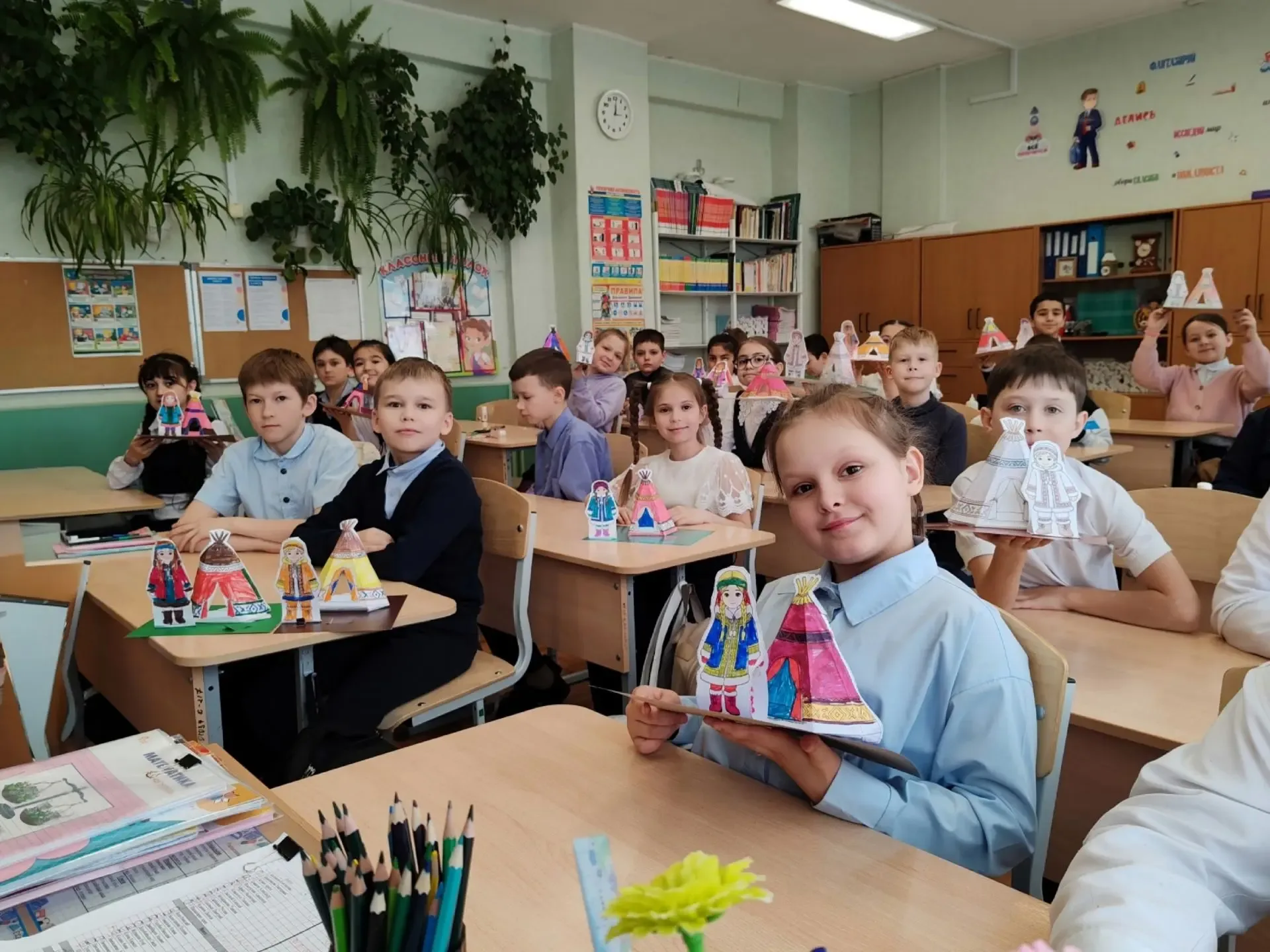 Сохраняя традиции: в школе отметили День малочисленных коренных народов России   В нашей школе совет