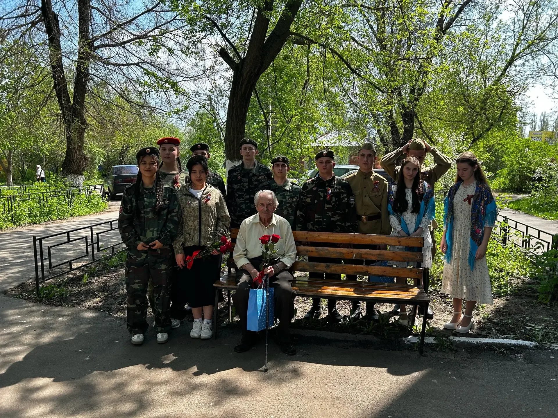 С праздником, ветеран! 🎆   Студенты ГБПОУ ВО «БТПИТ» организовали концерт в честь ветеранов Великой 
