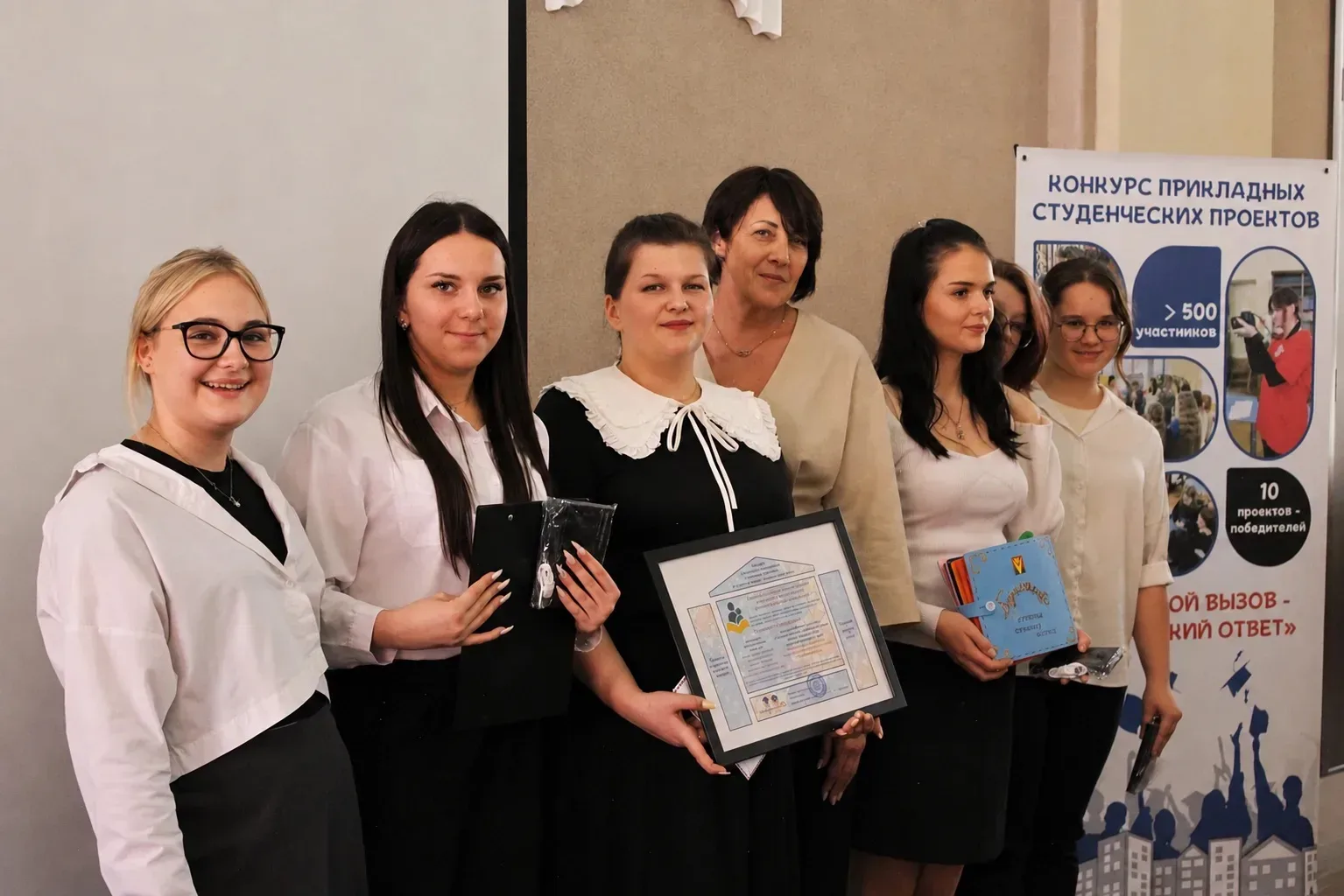 🎉 Отчёт проектных команд ПОО г. Борисоглебска в рамках «ПРОФИманиИ» — уже история! 🎉    Друзья, 15 м