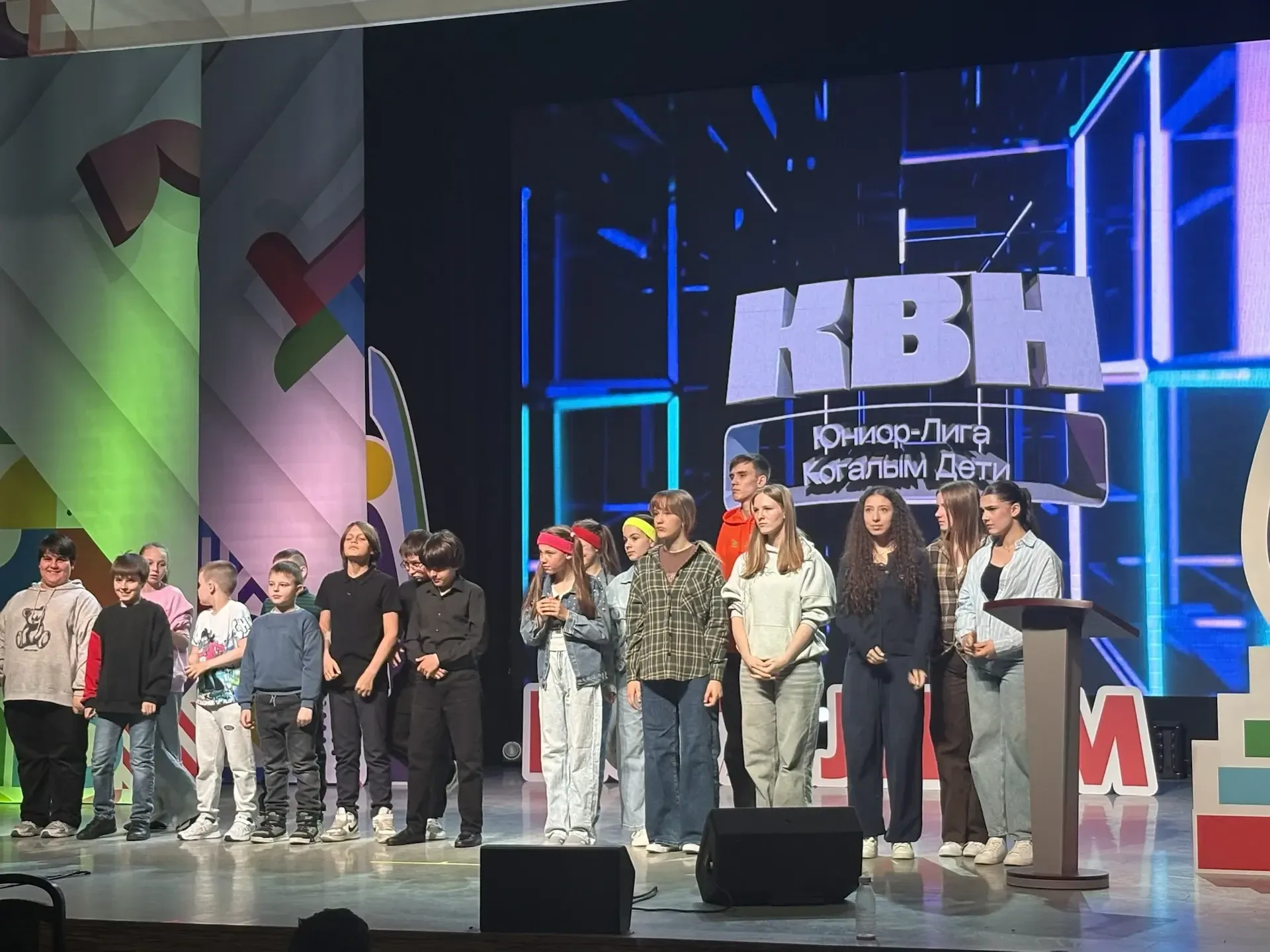 🎉 ПОЗДРАВЛЯЕМ КОМАНДУ «БАБУШКА ОЛЯ», финалистов КВН! С гордостью сообщаем, что команда «Бабушка Оля»