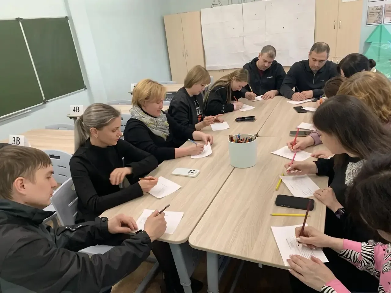 🦉 Привет-привет, дорогие друзья и родители!🦉    Сегодня в нашей школе произошло по‑настоящему тёплое