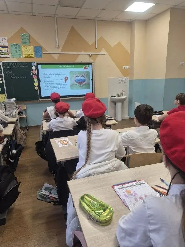📌Понедельник — дело важное: ищем то, что нас объединяет   📌Тема «Разговора о важном» звучала сегодня