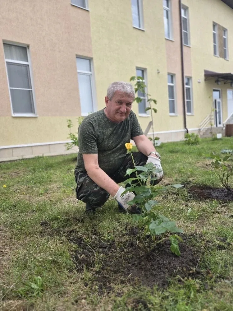 🌹Мы также хотим выразить отдельную признательность семьям и учителям, кто посвятил свое время и силы
