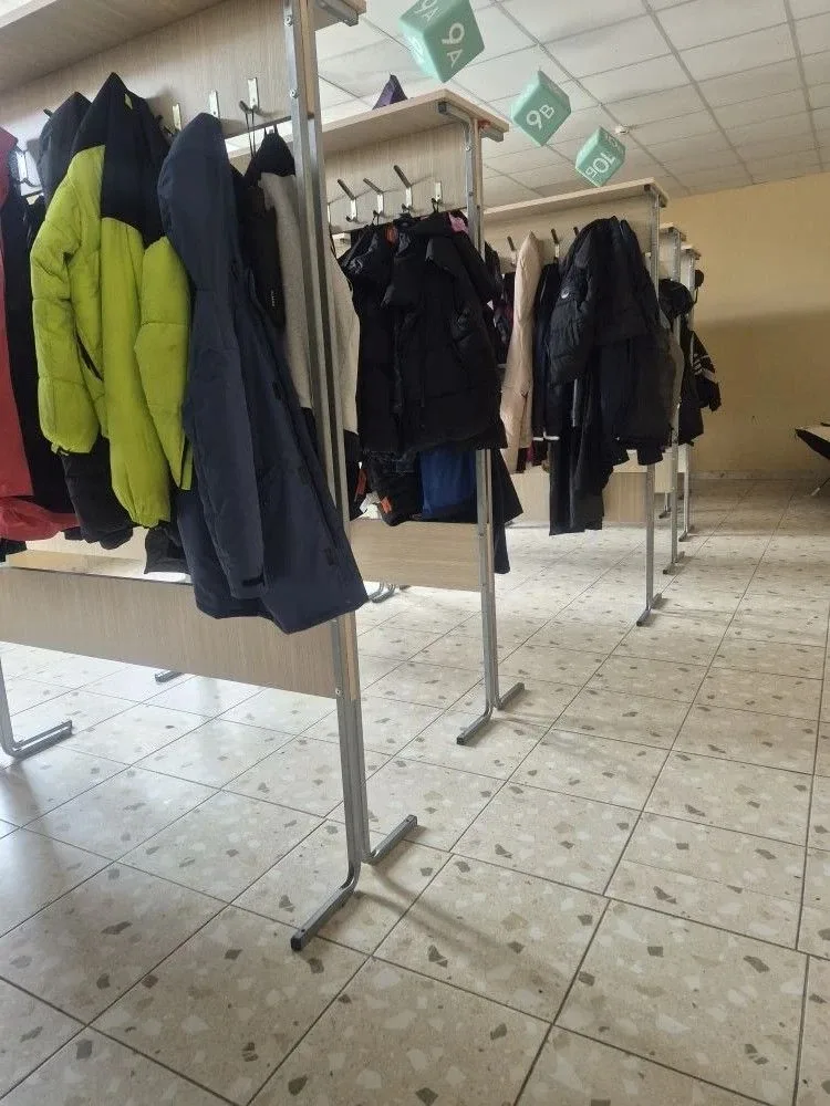 🌼Сегодня учащиеся 9Б класса доказали, что даже старшеклассники умеют делать школу лучше. Ребята друж