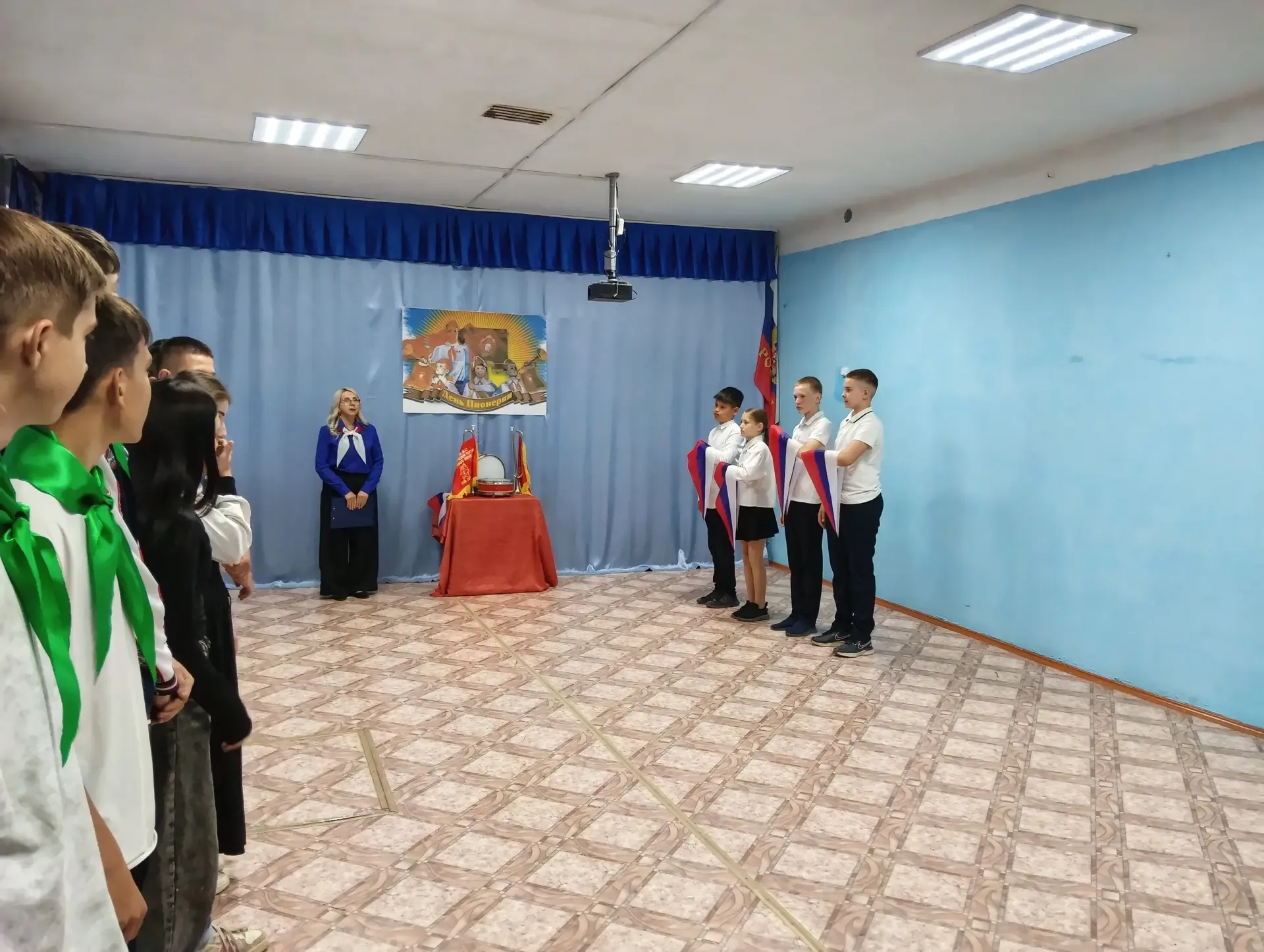19 мая в образовательных учреждениях Лиманского округа прошел праздник, посвященный детским обществе