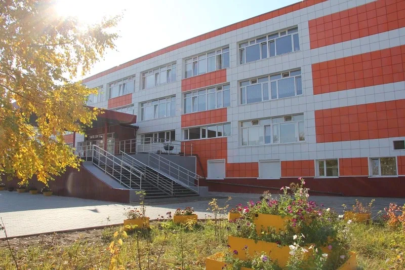 Уважаемые родители! В связи с неблагоприятными погодными условиями (метель, сильный порывистый ветер
