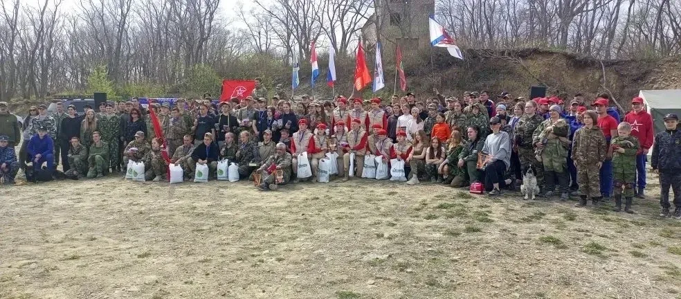 🇷🇺«День на передовой»: школьники Приморья готовятся к службе Родине🇷🇺  ✍️2 мая на полигоне «Горноста