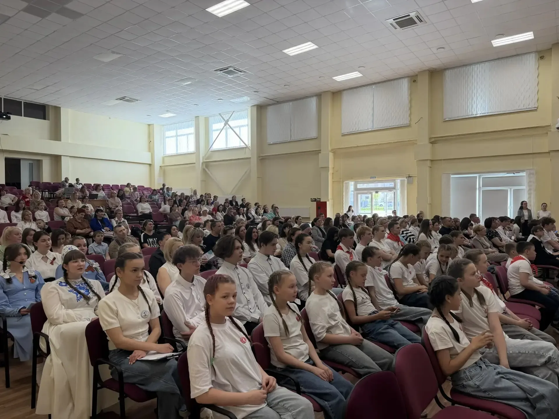 🎉 Слет школьных советов: вместе мы — сила! 💪  В нашей школе состоялось грандиозное событие — первый 